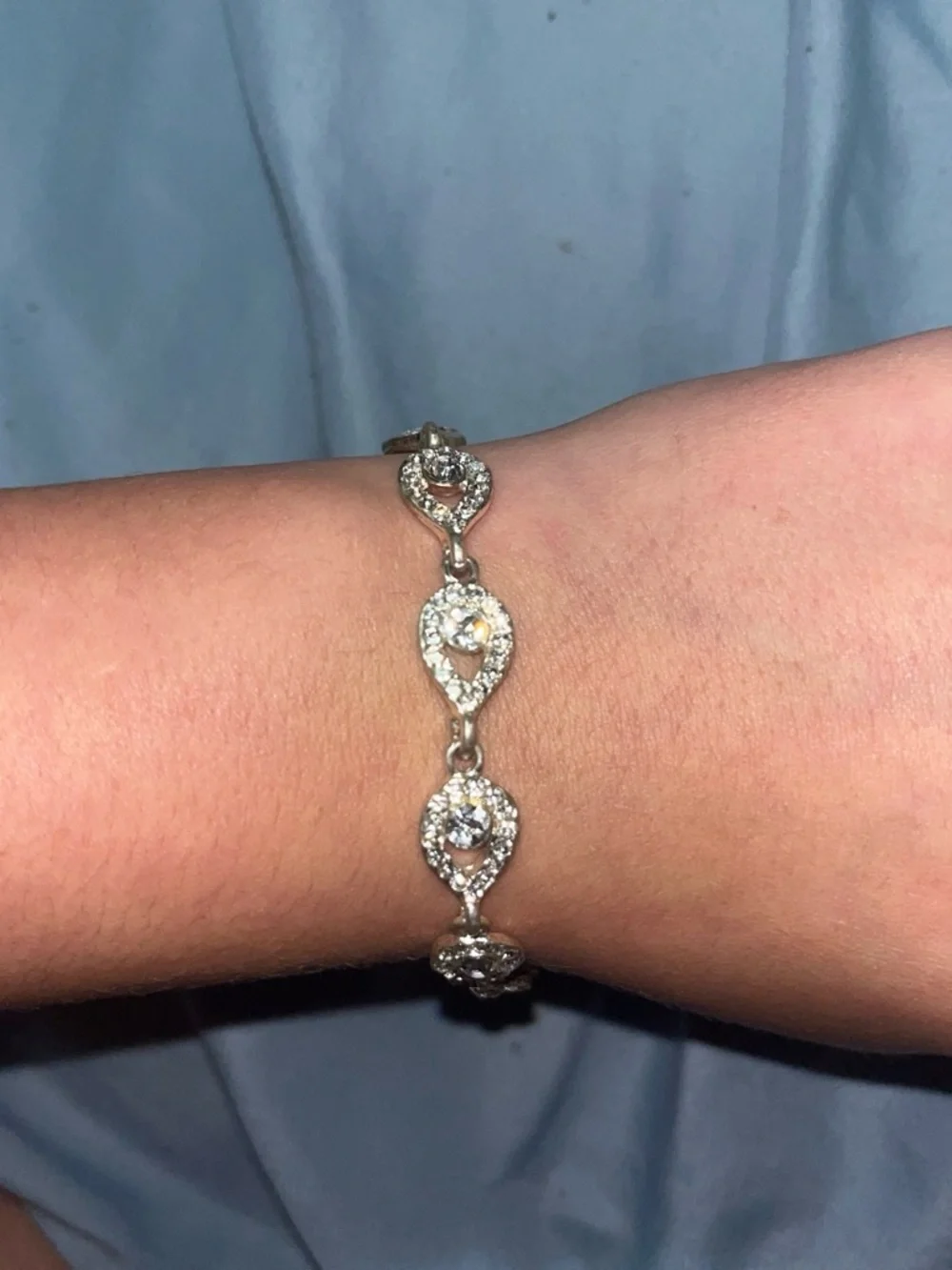 Silver Teardrop Crystal Tennis Bracelet - Elegant Women's Jewelry